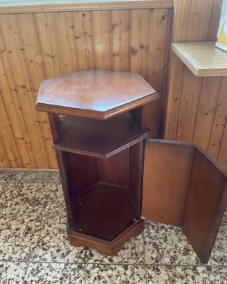 Mobile in legno esagonale