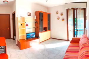 Zona tranquilla,2 camere,2 bagni, clima,posto auto