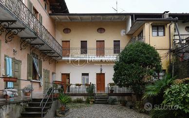 Ampia soluzione di 280 mq con possibilità di divis