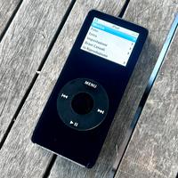 Apple iPod Nano 4GB 1st Gen. A1137 Nero Vintage