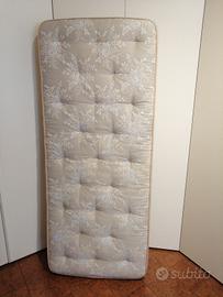 GRATIS Materasso mai usato