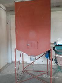 Silos contenitore in ferro