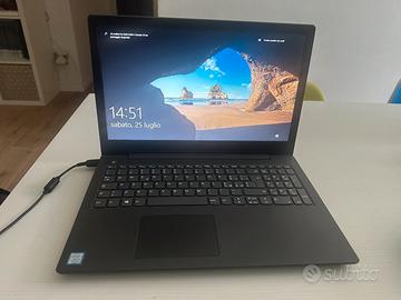 Pc portatile Lenovo V130-15 lKB