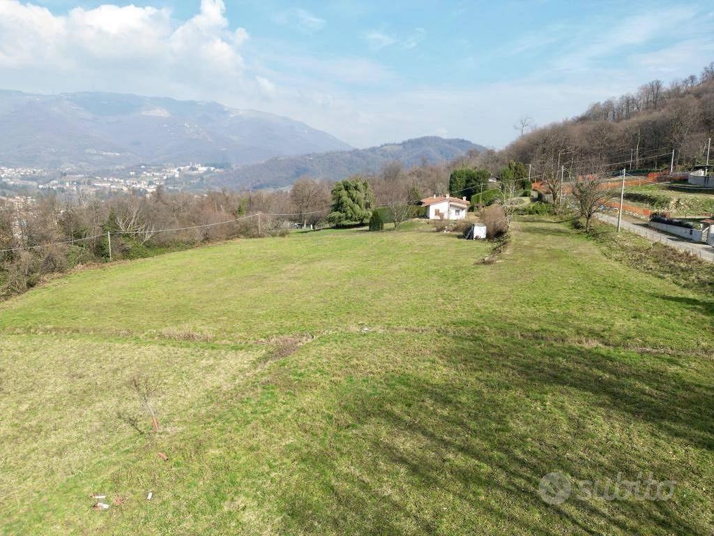 Terreno di 5455 m² a Pontida - Altro
