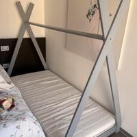 Letto a capanna montessori colore azzurro polvere