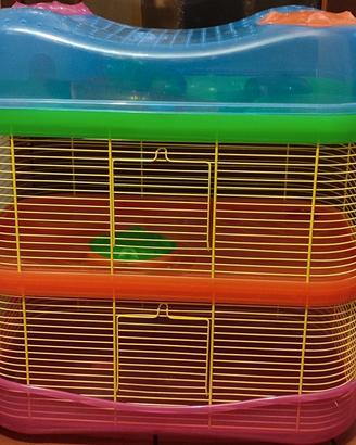 Gabbia criceto a tre piani.