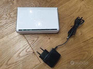 Switch 5 porte MEDIACOM