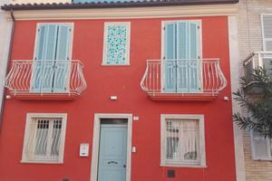 Centro - vicino al mare - ben collegata Fermo