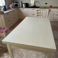 Tavolo da pranzo in legno allungabile