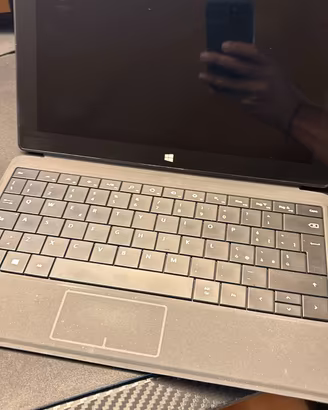 Microsoft Surface Pro 2 64GB i5 – Windows 10