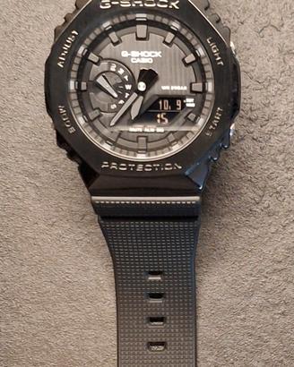 Casio G-shock GM-2100BB-1A
€2