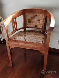 poltroncina in legno massello 
