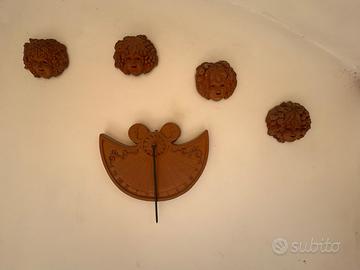 Grande lotto decorazioni da giardino in terracotta