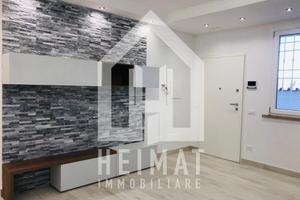 POMEZIA Appartamento rifinitissimo con giardino