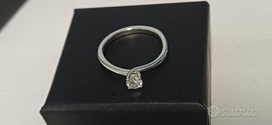 Solitario oro bianco 18K diamante naturale 0,27 ct