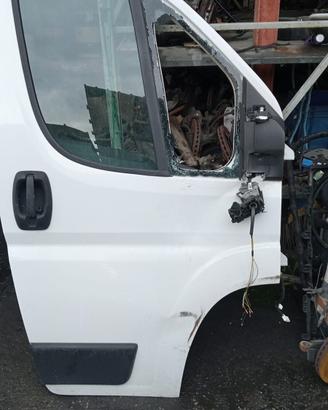 Ricambi di carrozzeria Fiat Ducato 2.2 del 2021