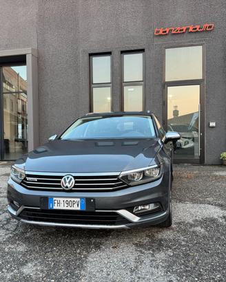 Volkswagen Passat Variant 2.0 bitdi Highline 4moti
