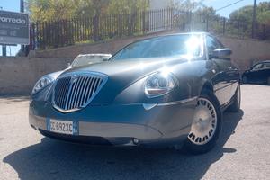 Lancia Thesis 2.4 JTD Emblema