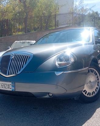 Lancia Thesis 2.4 JTD Emblema