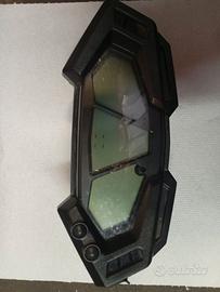 Kawasaki z 800 strumentazione