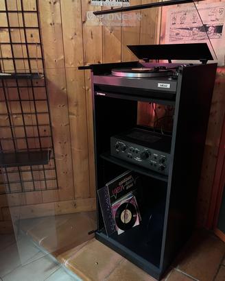 giradischi Akai + amplificatore e casse