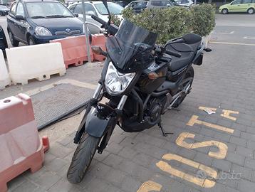 moto honda nc 750 s