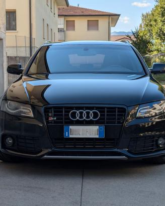 Audi A4 Avant - 2.0 TDI 143CV