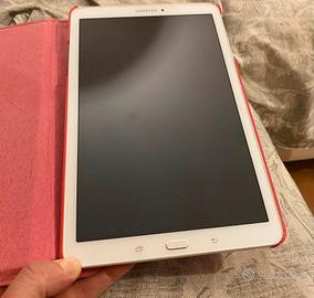 Samsung Galaxy Tab E  9,6”, 1,5 GB di RAM