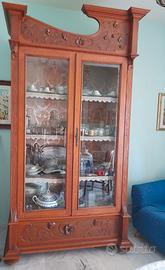 Vetrina liberty in legno massello del 900