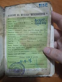 Vespa 150 1957 VB1T con trittico documenti