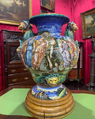 Grande vaso biansato in maiolica