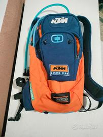 Zaino ktm con sacca idrica litri 2