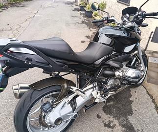 moto BMW r 1200 r anno 2008 con 50 mila km