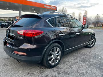 Infiniti ex30 3.0 permuta