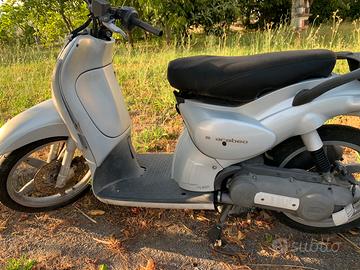 Aprilia scarabeo 50 per pezzi di ricambio
