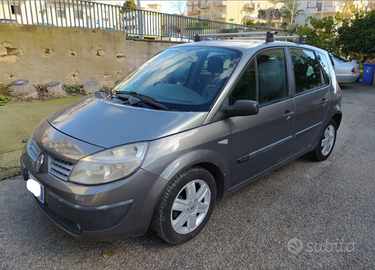 Ricambi carrozzeria Renault Scenic II