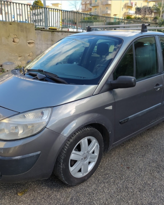 Ricambi carrozzeria Renault Scenic II