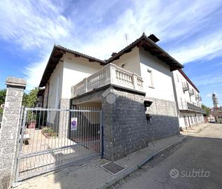 CASA SEMINDIPENDENTE A POIRINO