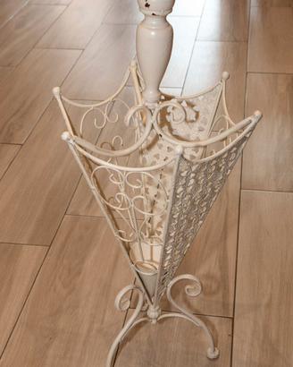 Portaombrelli Shabby in ferro