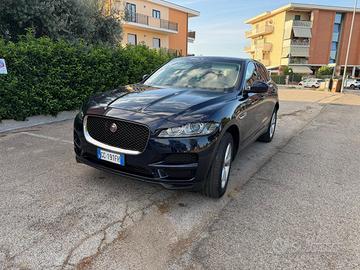 Jaguar F-Pace 2.0 D 180 CV AWD aut. Prestige