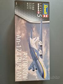 modellino Revell Antonov