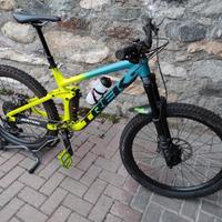 MTB Trek Remedy 8 - 27,5 taglia M/L