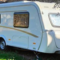 Caravan-Roulotte Hymer Eriba Feeling