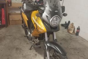 Honda Transalp 700