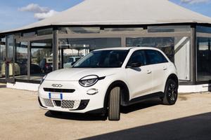 FIAT 600 Hybrid 145 CV e-DCT – Allestimento ICON