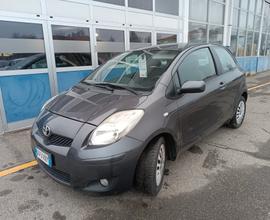 Toyota Yaris 1.0 3 porte