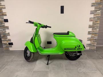 Vespa 50 special quattrini