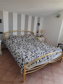 Letto matrimoniale in ottone