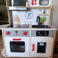 CUCINA IN LEGNO + Accessori 