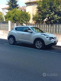 Nissan Juke 1.5 DCi Marzo 2016 con retrocamera